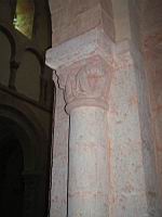 Gourdon, Eglise romane Notre-Dame de l'Assomption, chapiteau (06)